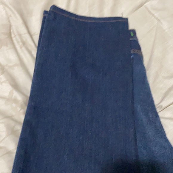 J Brand Cigarette/Straight Leg - Picture 6 of 10